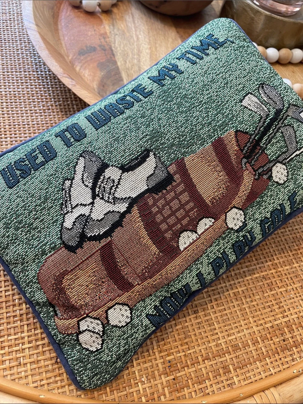 Vintage Tapestry Accent Pillow, Golf theme
